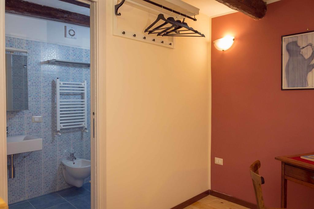 La Cattedrale Bed & Breakfast Napels Kamer foto