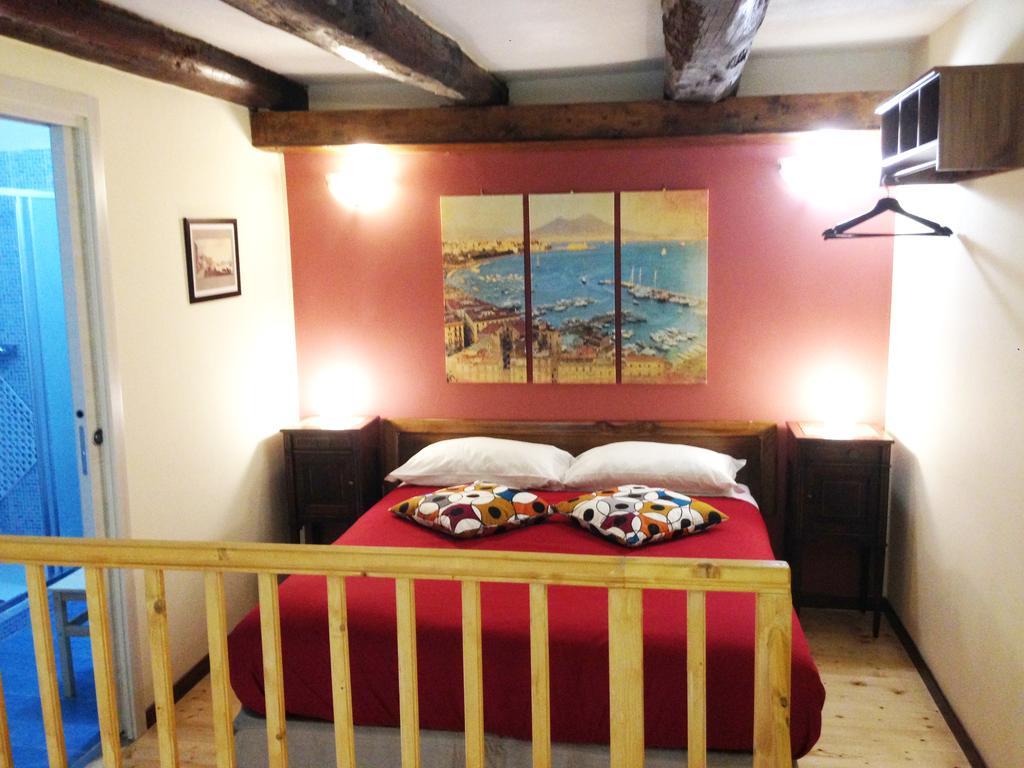 La Cattedrale Bed & Breakfast Napels Buitenkant foto